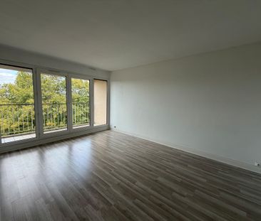 Location Appartement 3 pièces 61m² CHENNEVIERES SUR MARNE 94430 - Photo 2
