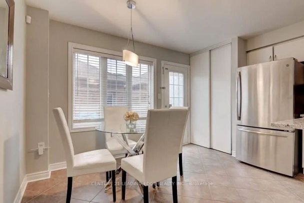 503 White's Hill Avenue - Photo 1