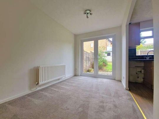 Cambrian Close, Bursledon, Southampton, SO31 - Photo 1