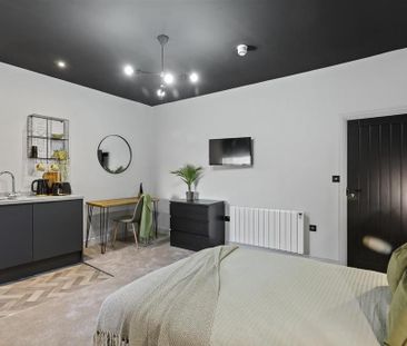 Studio to rent - Photo 5