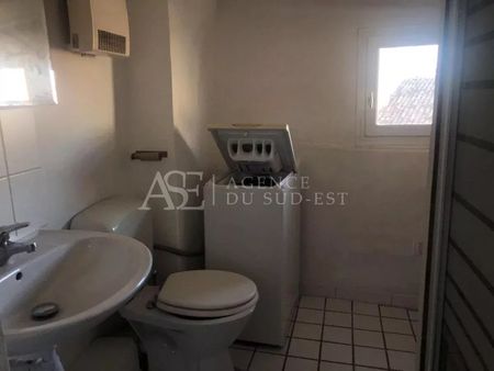 Location Studio - Photo 2