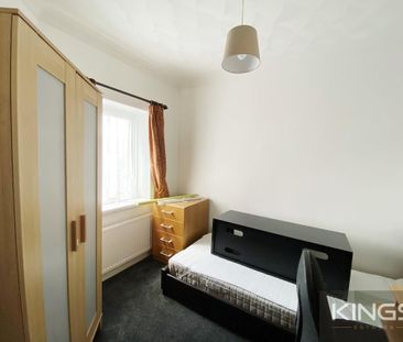 3 bedroom terraced house to rent - Photo 6