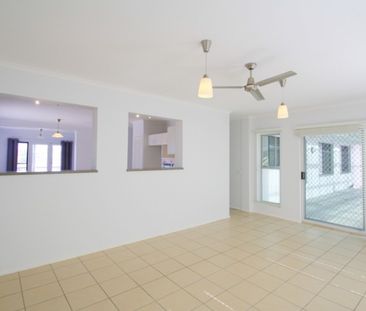 Sapphire Beach, 13 Canomie Street - Photo 4