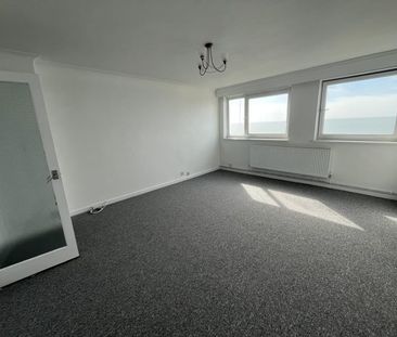 Albany Court, Hastings - Photo 3
