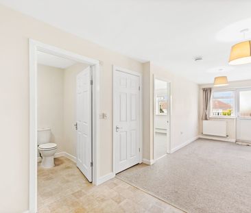 Ref: PP - Dovers Green Road - Photo 4