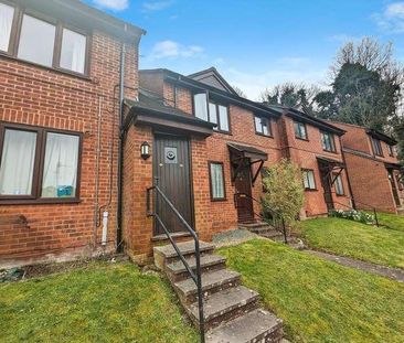 Butlers Court, High Wycombe, HP13 - Photo 6