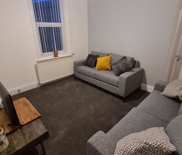 Room Available - SR4 Sunderland - Photo 1