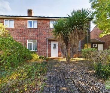 Tuns Lane, Slough, Berkshire, SL1 - Photo 3