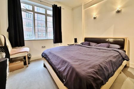 Latymer Court, Hammersmith Road, Hammersmith, London, W6 - Photo 3