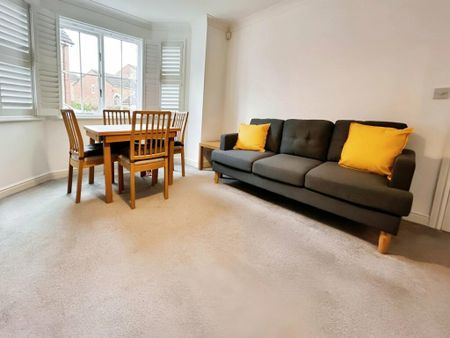 2 Bed Flat, Chervil Close, M14 - Photo 5