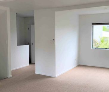 Home in Handy Location - Photo 1