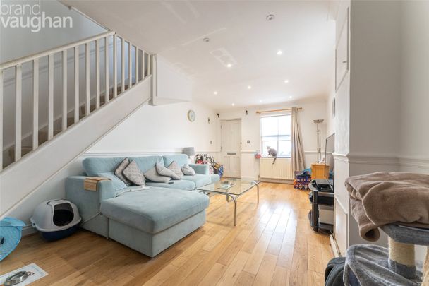 2 bedroom house to rent - Photo 1