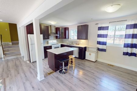 For Lease - 43 Loyalist Drive, Welland, Ontario - Photo 4