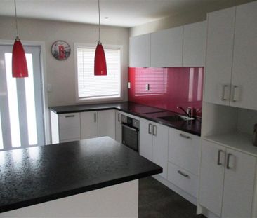 2/452 Worcester Street, Linwood - Photo 5