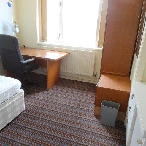 4 bedroom house share to rent - Photo 1