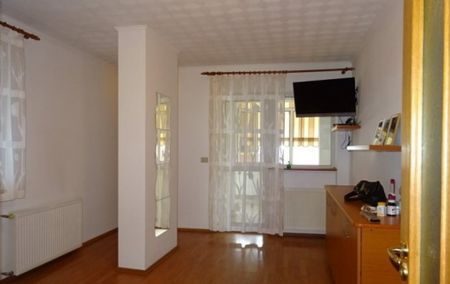 Vila,10 camere,Zona Titan. - Fotografie 2