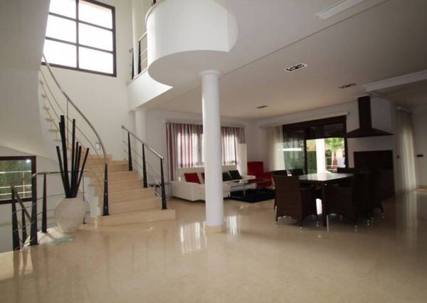 Villa de lujo en Cabo Roig.