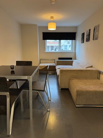 2 Bed Flat, Moss Lane East, M14 - Photo 2