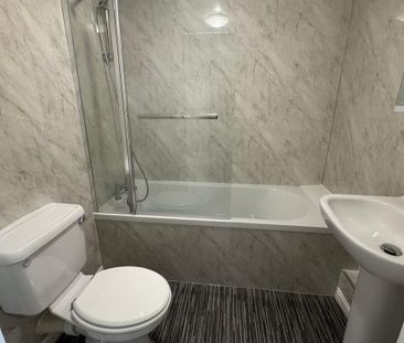 2 bedroom flat to rent - Photo 6