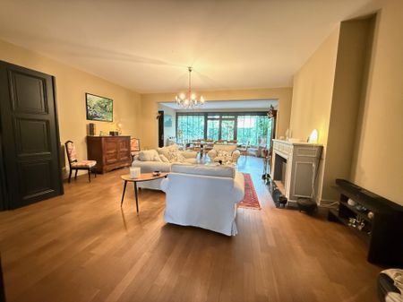 BORDEAUX JUDAIQUE / Saint SEURIN - Maison de 260M² + JARDIN + GARAGE - Photo 4