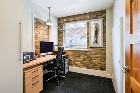 Chadacre Road, Epsom - Photo 2