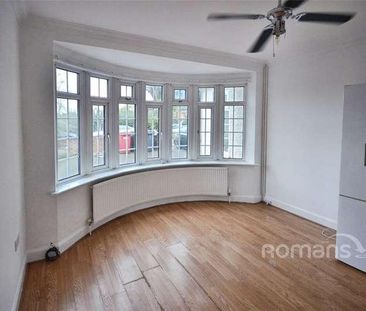 Cippenham Lane, Slough, Berkshire, SL1 - Photo 1