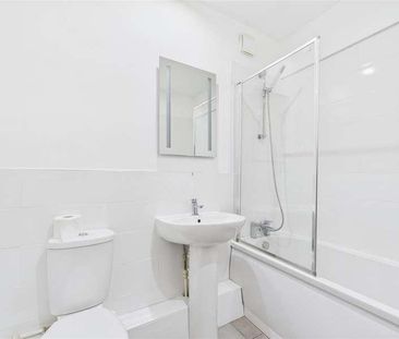 Overton Park Road, Cheltenham, GL50 - Photo 5