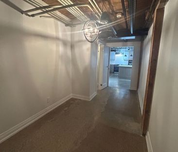 34 Noble Street - Photo 1