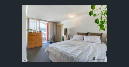 Studio Apartment in Highgate Hill - Photo 4