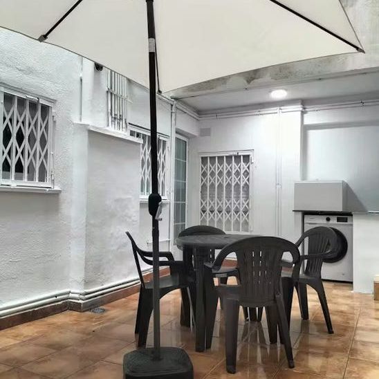 Plaça dHondures, Valencia, Valencian Community 46022 - Photo 1