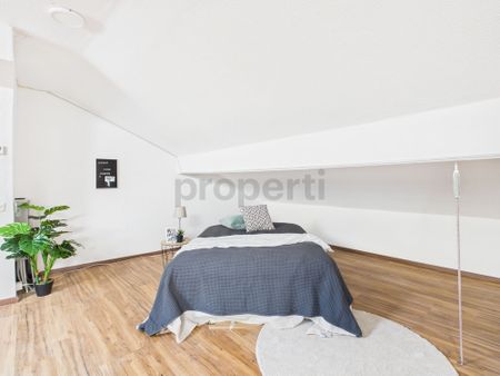 Charming 4.5-room apartment in a historic building in Steg VS - Photo 3