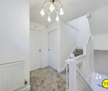 4 bedroom detached house to rent - Photo 6