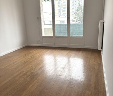Location Appartement 2 pièces 50m² LYON 3ème - Photo 6
