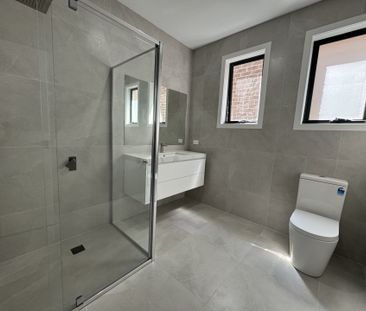 Low Maintenance New Townhouse - Photo 1