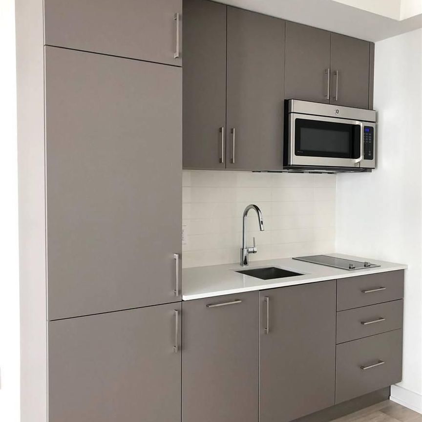 For Lease - 576 Front Street Unit# 1512E, Toronto, Ontario - Photo 1