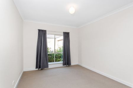 Walk to Restaurants and Beach - Photo 5