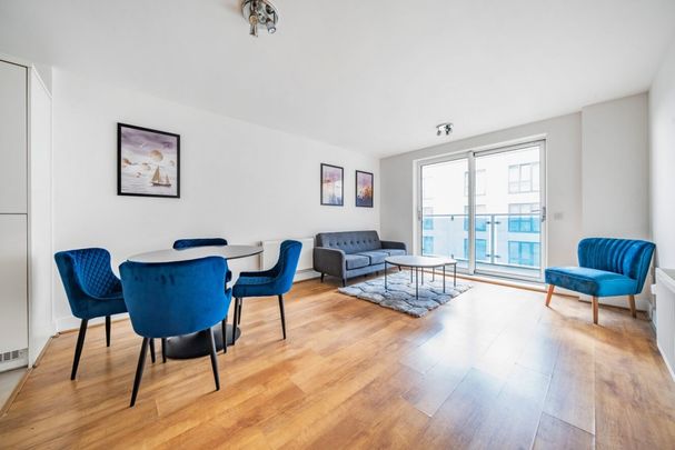 Glenthorne Road, Hammersmith, London, W6 - Photo 1