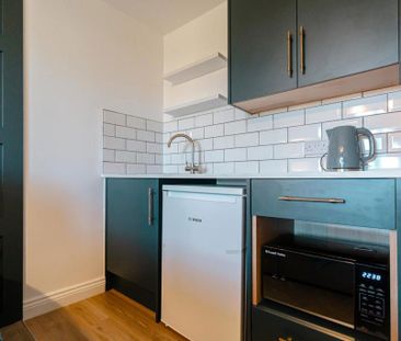 Studio to rent - Photo 6