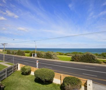 WATER VIEWS | PREMIUM BAYSIDE LOCATION! - Photo 5