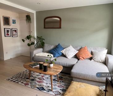 2 bedroom flat to rent - Photo 2