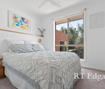 Thinking of selling? Contact our agent - Photo 2