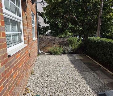George Street, Hemel Hempstead, HP2 - Photo 2