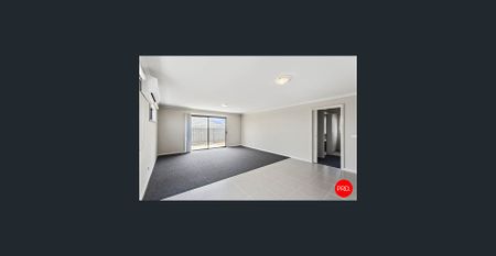 Spacious & modern family home! Gardener Included! Possibly Available Earlier!! - Photo 3