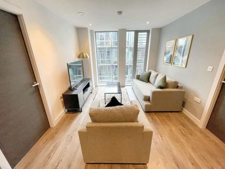 Embankment Exchange, Salford - Photo 2