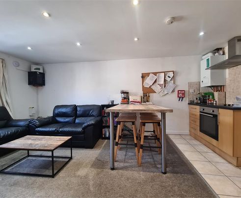 Room 4, 294a Mill Road, Cambridge - Photo 1