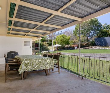 9 Judith Street, Ashgrove QLD 4060 - House For Rent - $890 | Domain - Photo 2