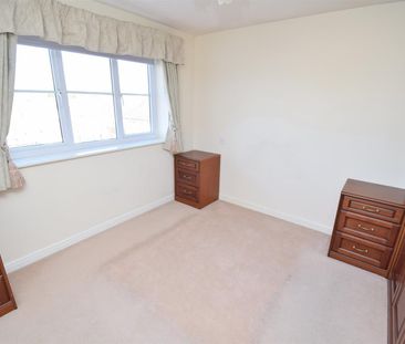 Spruce Court, Wakefield - Photo 1