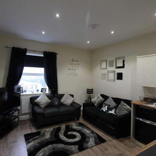 Carlton Road, Barnsley, S71 - Photo 1