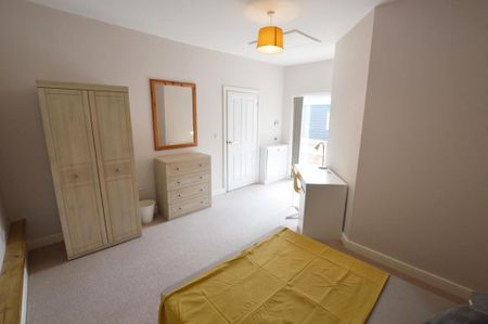 1 bedroom barn conversion to rent - Photo 4