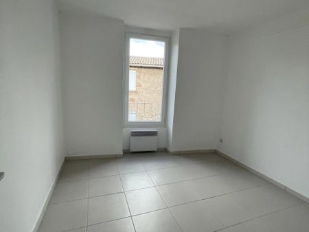 Location Appartement 3 pièces 59 m2 à Lodève - Photo 3